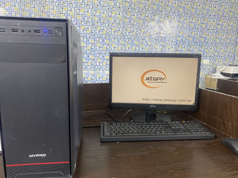 H61 plata 19 dyum monitor
