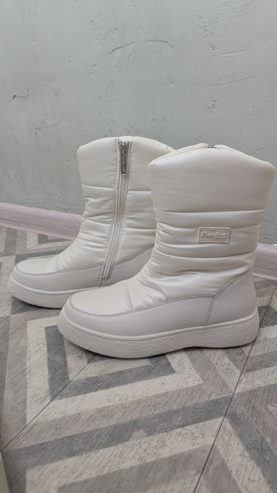 Женские Ботинки Белые 36 размер