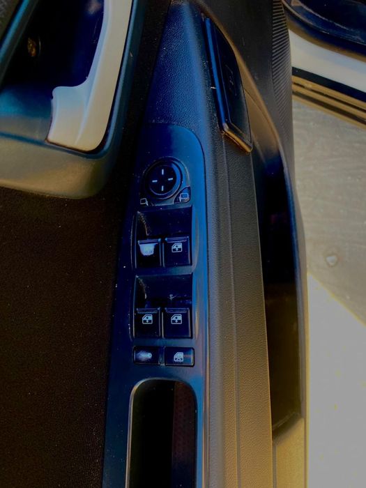 Лада приора универсал