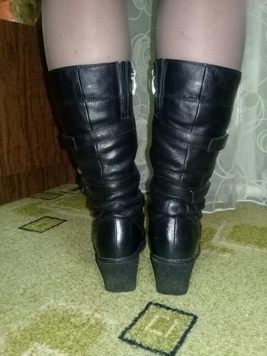 Сапоги женские зимнии