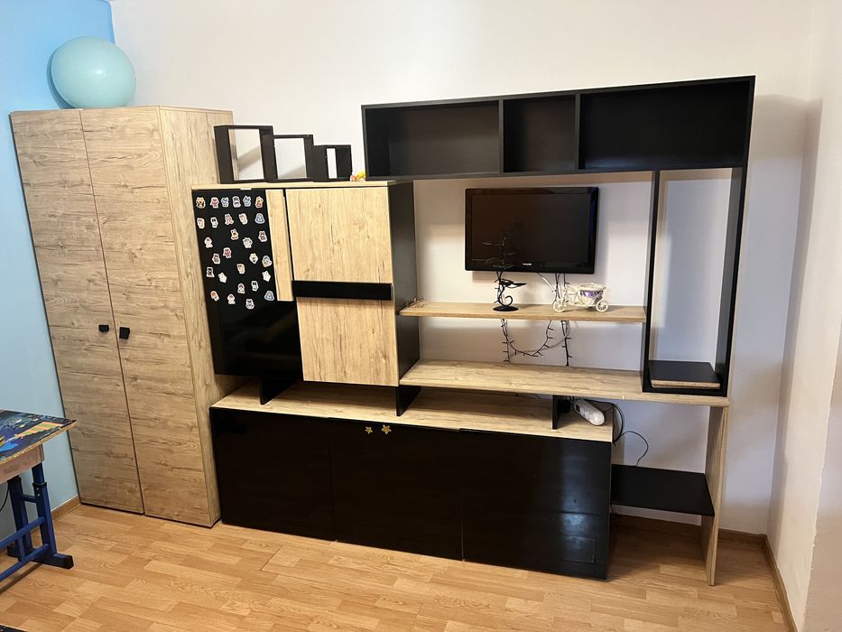 Vand mobila dormitor