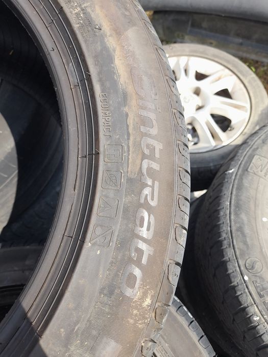 Vand 2 cauciucuri pirelli cinturato p7 275/45r18 vara runflat