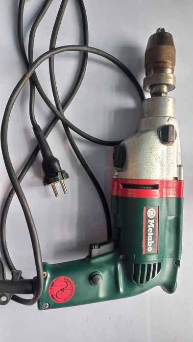 Metabo ударная дрель Sb E 700/2 S R+L