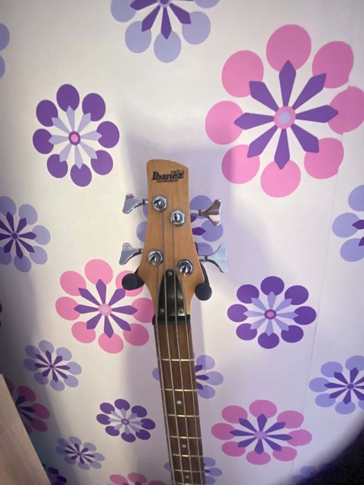 Ibanez бас китара