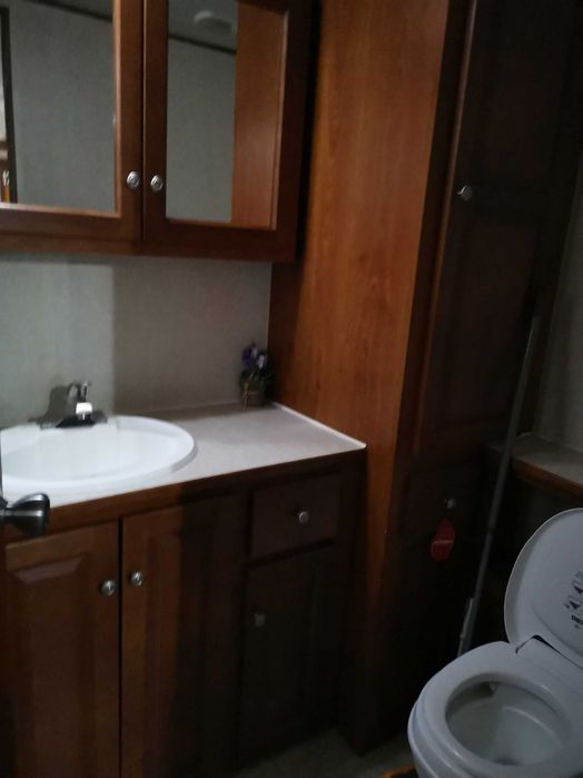 ПРОДАВА СЕ МЯСТО НА МОРЕТО С ТРИ КАРАВАНИ в р-на на Аспровалта, Северна Гърция