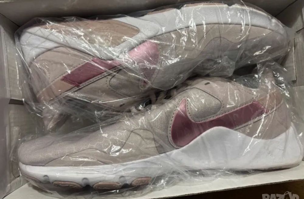 Дамски маратонки Nike 42,5