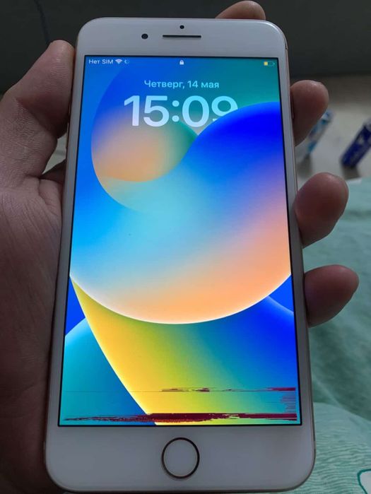 Продам айфон 8+ 64 гб