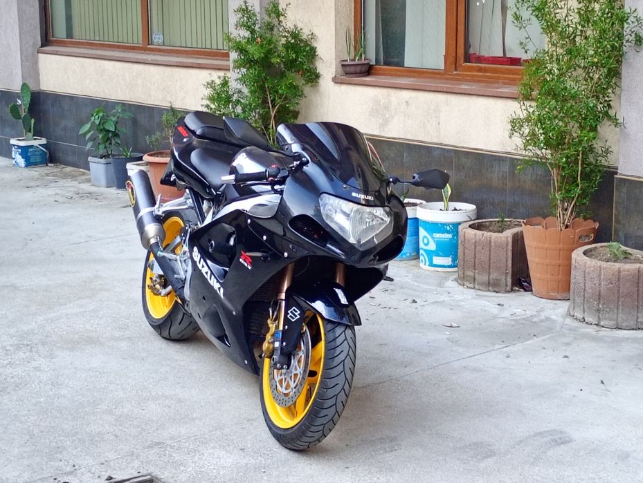 Suzuki Gsxr 1000 k1