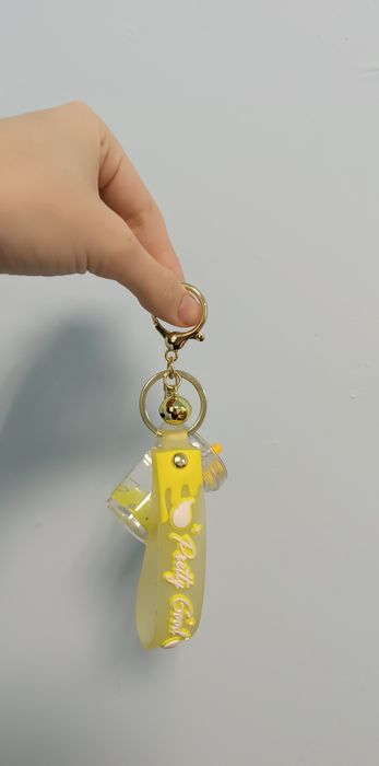 Различни Ключодържатели.