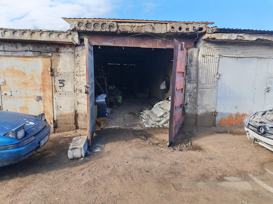 Продам двойной гараж