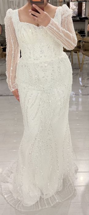 Продам шикарное свадебное платье