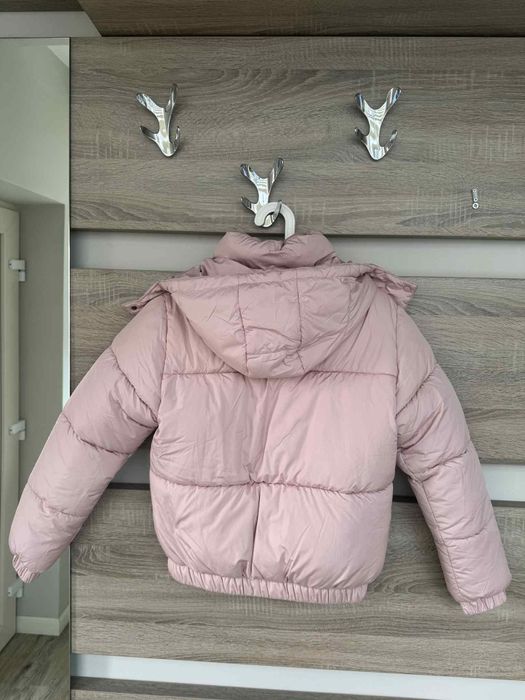 Дамско пухено яке Fila.