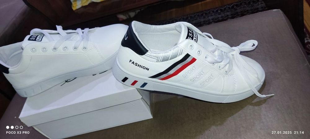 Распродажа! Остаток товаров! Крутые кроссовки