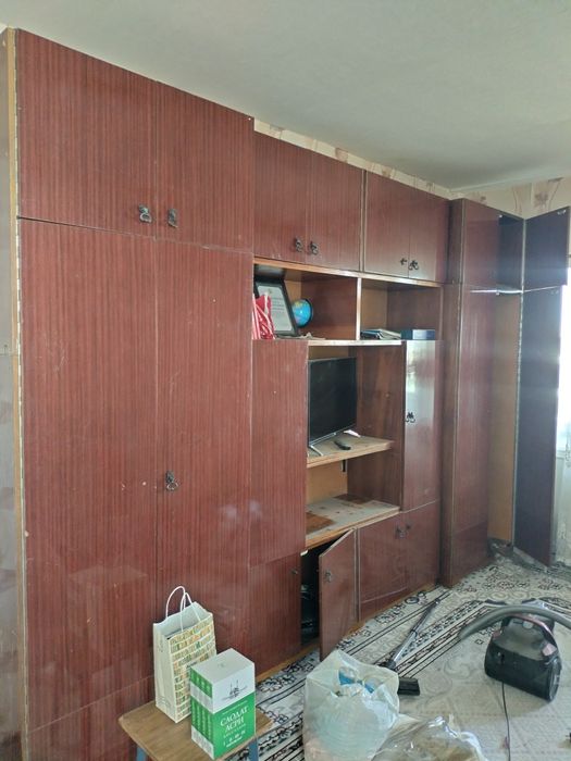 Mexmonxonaga va yotiqxonaga shkof