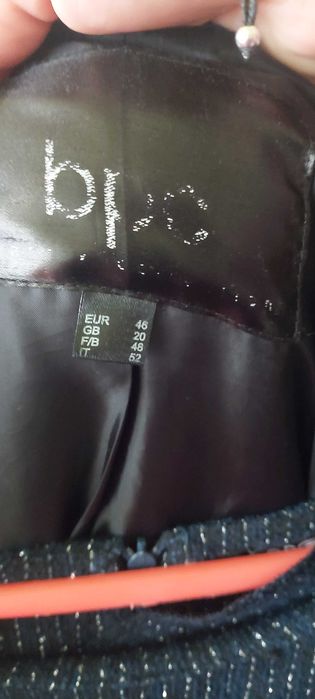 Geaca de gravide..mamici cu insertie pentru purtat bebe