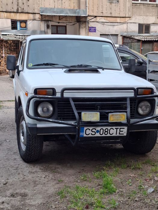 Vând Lada Niva an 2009
