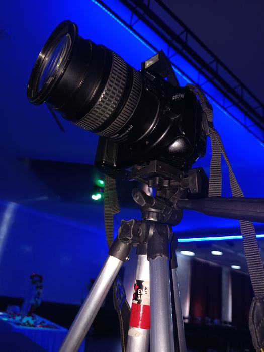 NIKON  D5000 fotoaparat