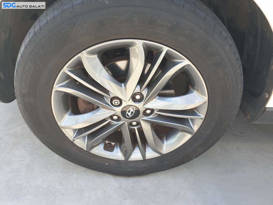 Set 4 Jante Roti Aliaj Aluminiu 225 60 17 R17 Kia Carens 2007 - 2016 [Q2958]