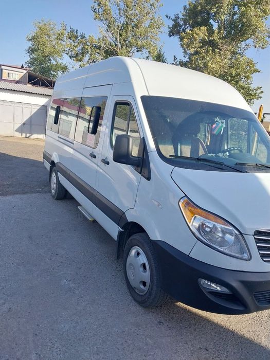 JAK mikra aftobus 20 ōrndiq