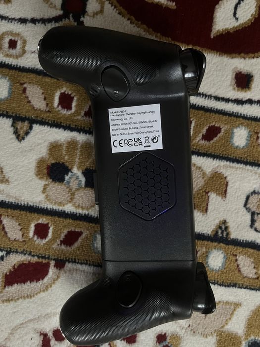 Игровой контроллер для телефона