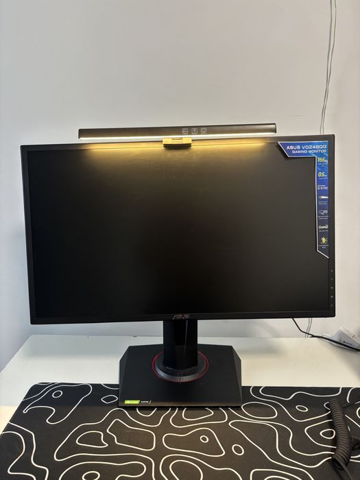 Продавам геймърски монитор ASUS VG248QG в много добро състояние.
