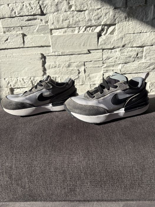 Детски маратонки Nike flex runner 2- 26 номер + ПОДАРЪК  яке
