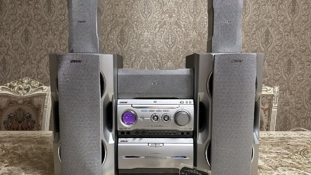 Музыкальный центр Sony MHC-WZ80D 600W