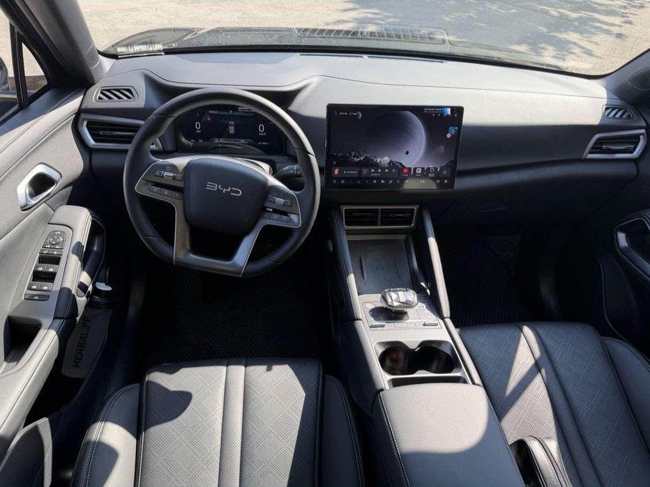 BYD Yuan Up 2025 Tozza Full pozitsiya  SROCHNA Sotiladi!!
