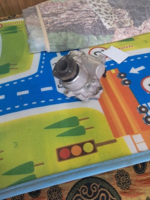 Запчасти от нисанна