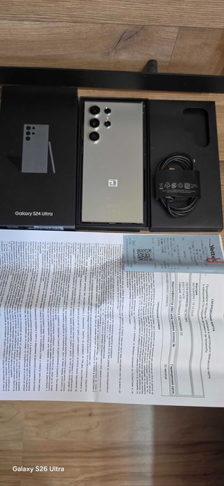Samsung Galaxy S24 Ultra Платен в брой с касов бон!