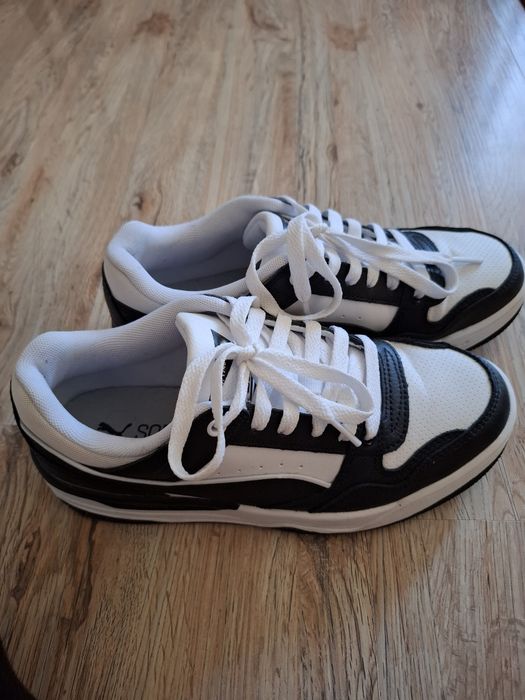 Маратонки Puma- нови, 39 номер