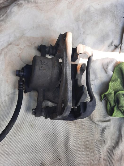 СУппорт на камри 40