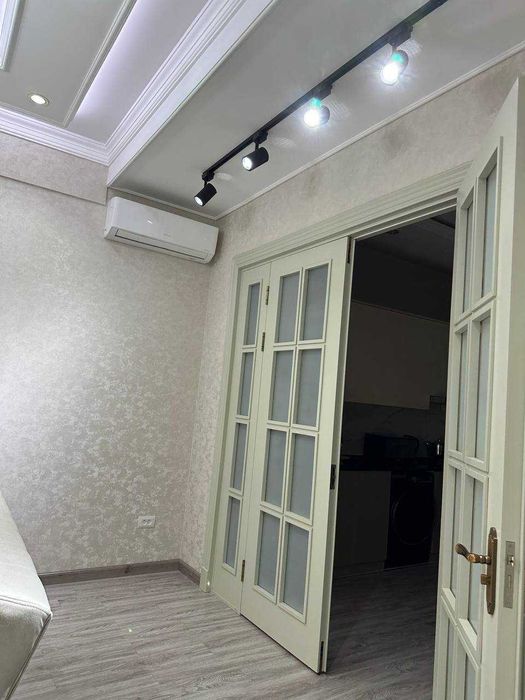 Мирзо  Улугбек  Паркент Авеню аренда