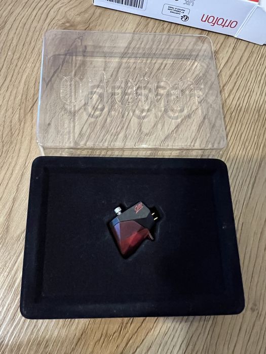 Doza Ortofon 2M Red NOU!