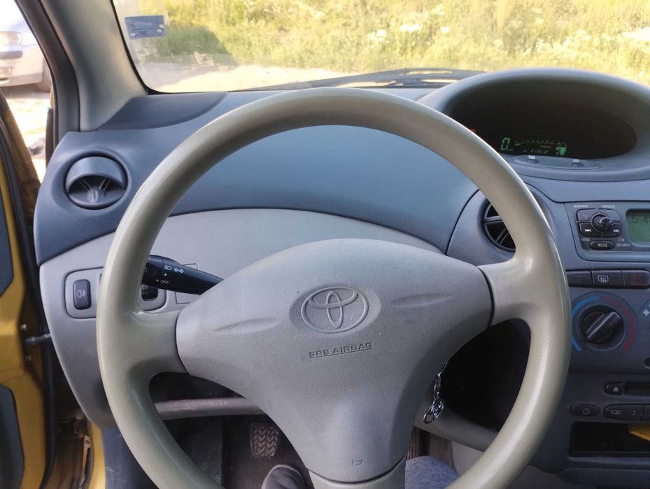 Toyota Yaris 1.3