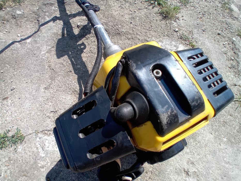 Motocoasă Gospodarul Profesionist (Galben/Negru)