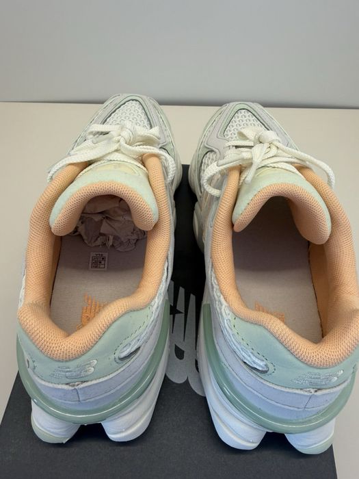 100% Оригинални New Balance 9060 в размер 38