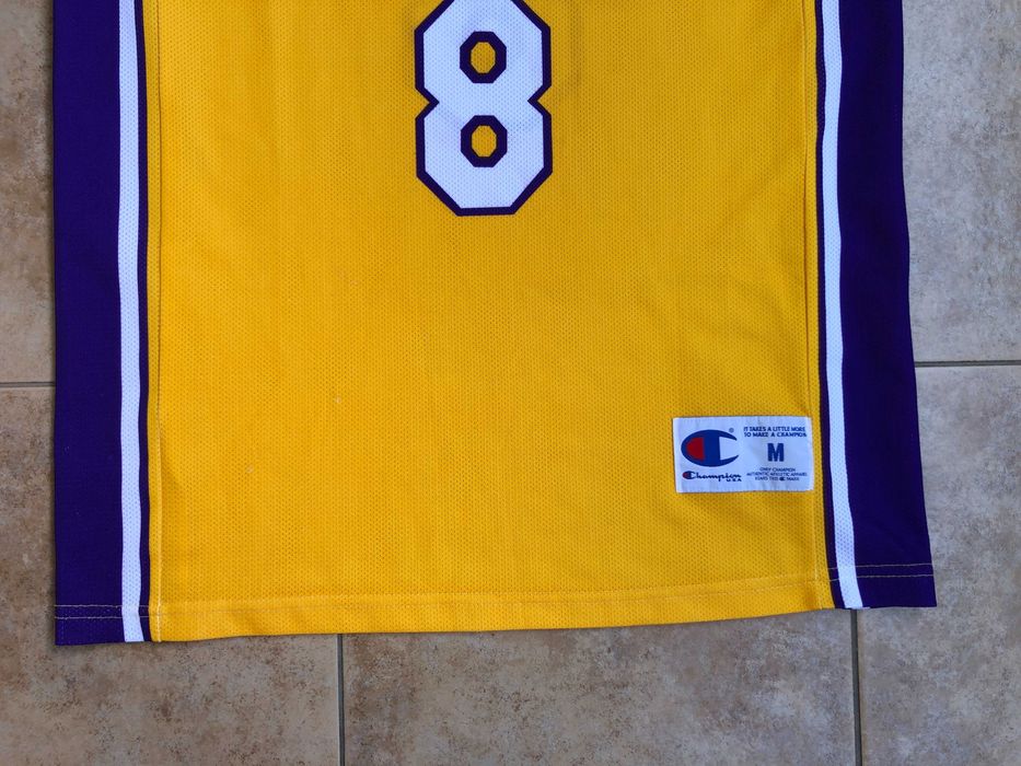 Kobe Bryant LA Lakers basketball jersey M