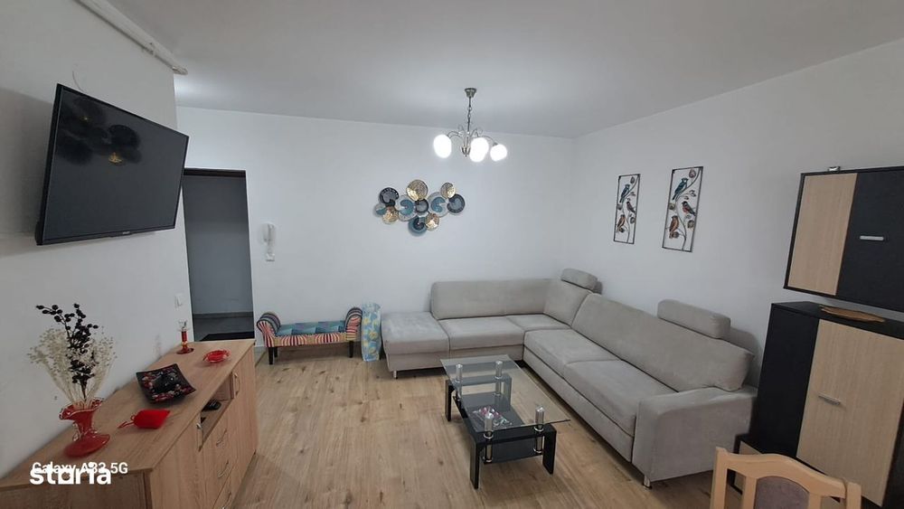Apartament cu 3 camere, balcon, Ansamblul City Residence