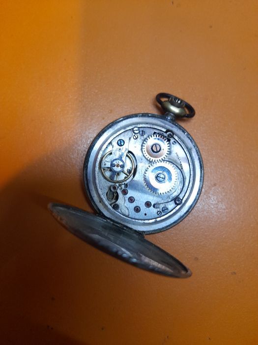 Ръчни часовници и джобен