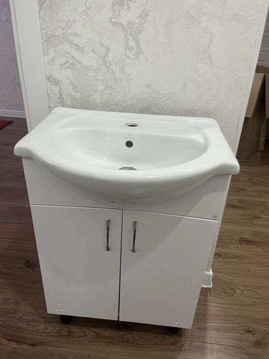 Продам раковину для ванной