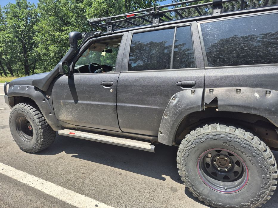 Nissan patrol Y61 GR