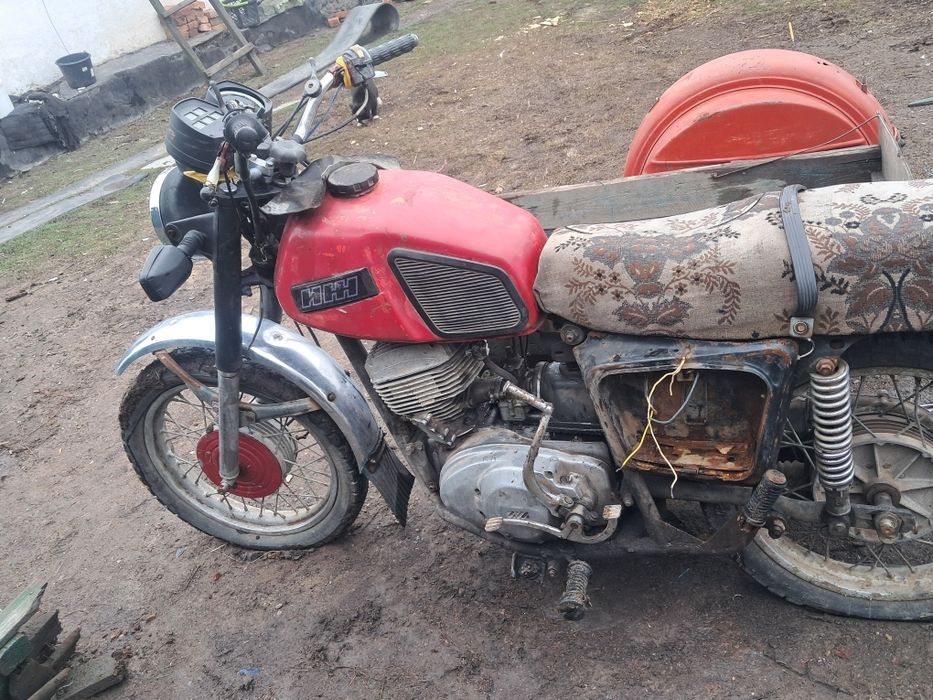 Иж  планета 5 торг есть