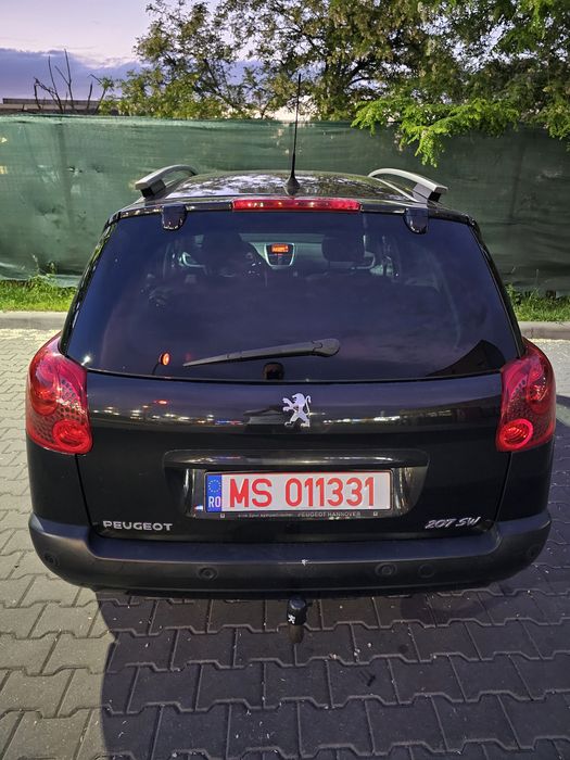 Peugeot 207 SW an 2008 1.6 diesel 109CP