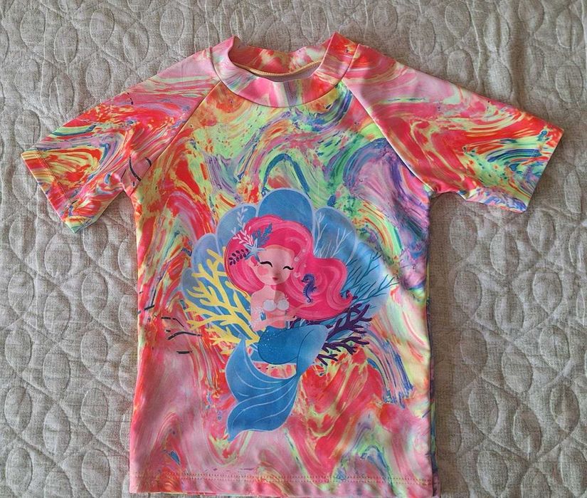 Футболка плавательная, на 3 года, размер 98-104.