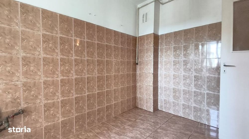 Apartament 4 camere in Deva, zona Piata Centrala