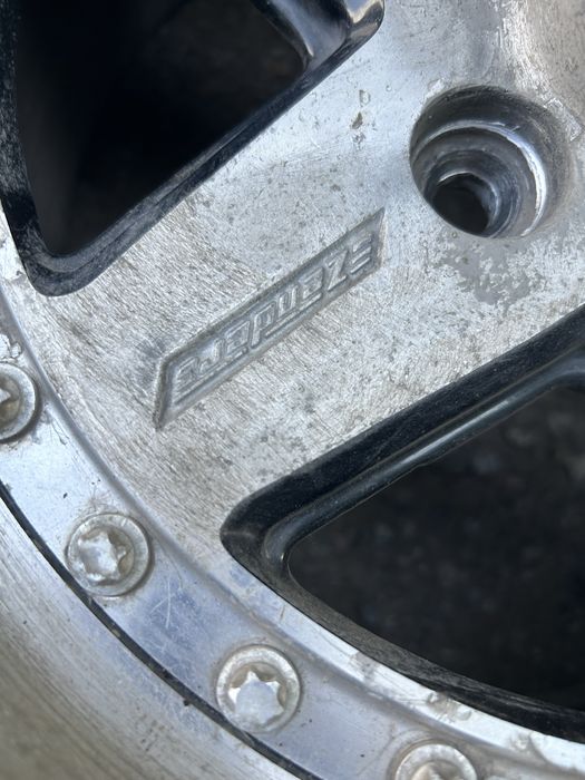 Продам 15 диски Zender, 7j h2 et 28