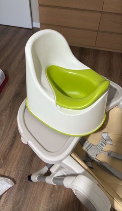 Продам детский стульчик для кормления