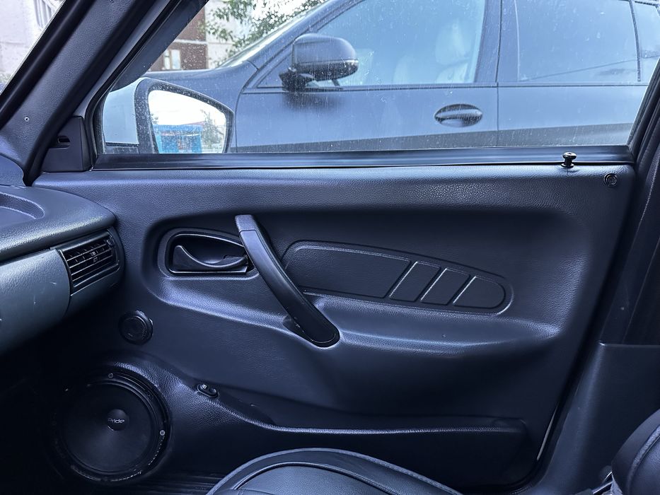 Лада ваз 2114 белая