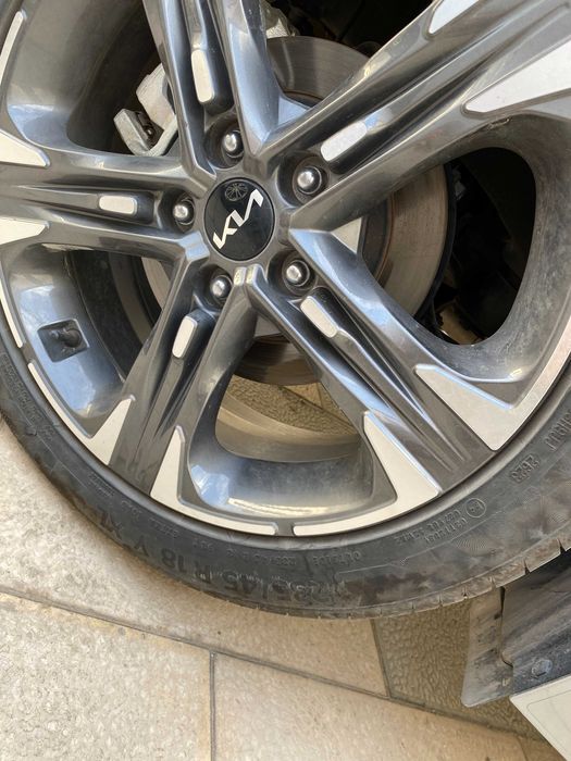 Продам в Ташкенте.KIA K5